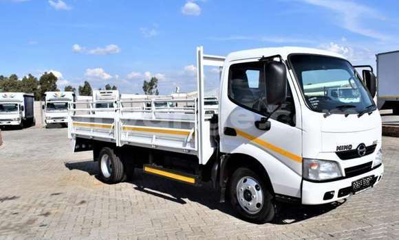 Buy Used Hino 300 Series White Truck in Karasburg in Karas Buy Used Hino 300 Series White Truck in Karasburg in Karas