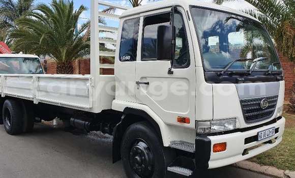 Buy Used Caterpillar 120 White Truck in Karasburg in Karas