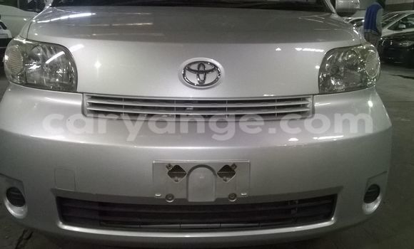 Buy Used Toyota 4Runner Silver Car in Walvis Bay in Namibia Buy Used Toyota 4Runner Silver Car in Walvis Bay in Namibia