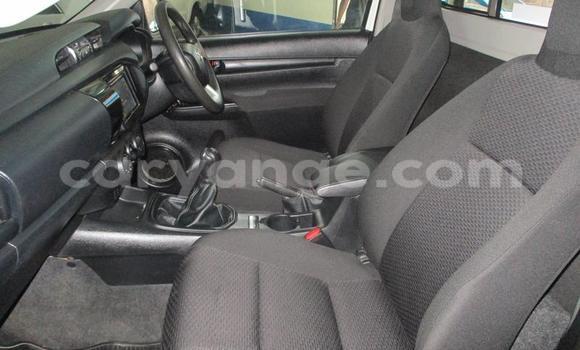 Acheter Occasion Voiture Toyota Hilux Blanc à Gobabis, Omaheke Acheter Occasion Voiture Toyota Hilux Blanc à Gobabis, Omaheke