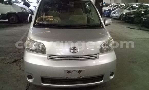 Buy Used Toyota 4Runner Silver Car in Walvis Bay in Namibia Buy Used Toyota 4Runner Silver Car in Walvis Bay in Namibia