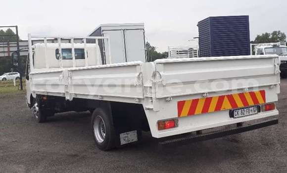 Buy Used Hino 300 Series White Truck in Henties Bay in Erongo Buy Used Hino 300 Series White Truck in Henties Bay in Erongo