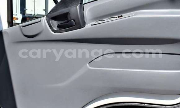 Acheter Occasion Utilitaire Hino 300 Series Blanc à Henties Bay, Erongo Acheter Occasion Utilitaire Hino 300 Series Blanc à Henties Bay, Erongo