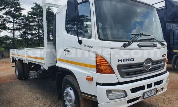 Buy Used Hino Ranger White Truck in Henties Bay in Erongo Buy Used Hino Ranger White Truck in Henties Bay in Erongo