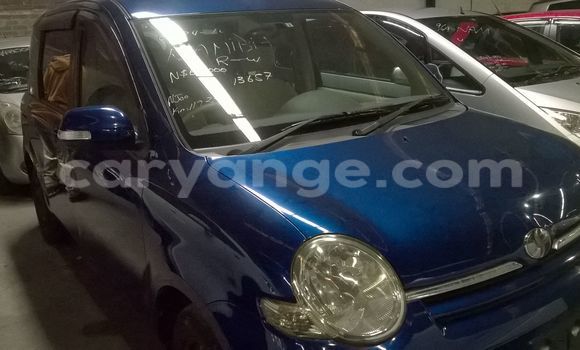 Buy Used Toyota Sienna Blue Car in Walvis Bay in Namibia Buy Used Toyota Sienna Blue Car in Walvis Bay in Namibia