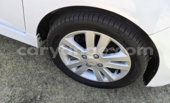 Acheter Occasion Voiture Chevrolet Spark Blanc à Gobabis, Omaheke Acheter Occasion Voiture Chevrolet Spark Blanc à Gobabis, Omaheke