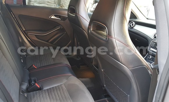 Acheter Occasion Voiture Mercedes-Benz CLS–Class Rouge à Karasburg, Karas Acheter Occasion Voiture Mercedes-Benz CLS–Class Rouge à Karasburg, Karas