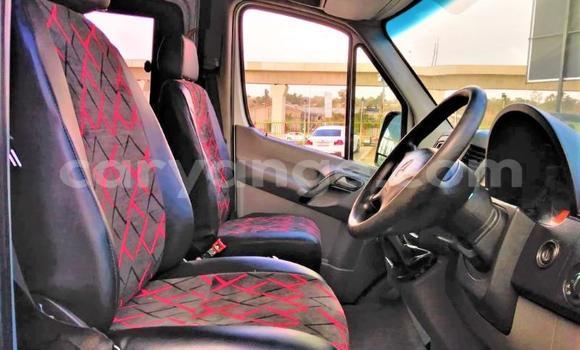 Acheter Occasion Voiture Mercedes-Benz V-klasse Blanc à Windhoek, Namibie Acheter Occasion Voiture Mercedes-Benz V-klasse Blanc à Windhoek, Namibie