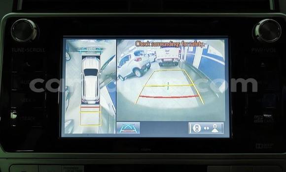 Acheter Occasion Voiture Toyota Land Cruiser Prado Blanc à Import - Dubai, Namibie Acheter Occasion Voiture Toyota Land Cruiser Prado Blanc à Import - Dubai, Namibie