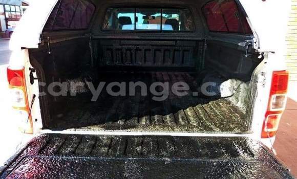 Acheter Occasion Voiture Ford Ranger Blanc à Rundu, Namibie Acheter Occasion Voiture Ford Ranger Blanc à Rundu, Namibie