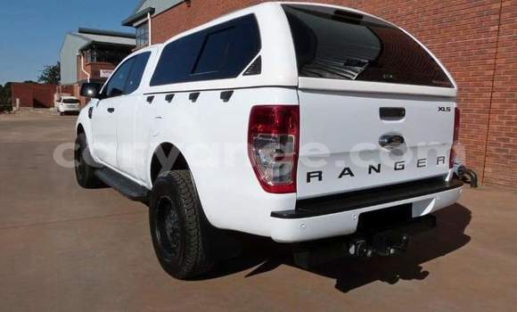 Acheter Occasion Voiture Ford Ranger Blanc à Rundu, Namibie Acheter Occasion Voiture Ford Ranger Blanc à Rundu, Namibie