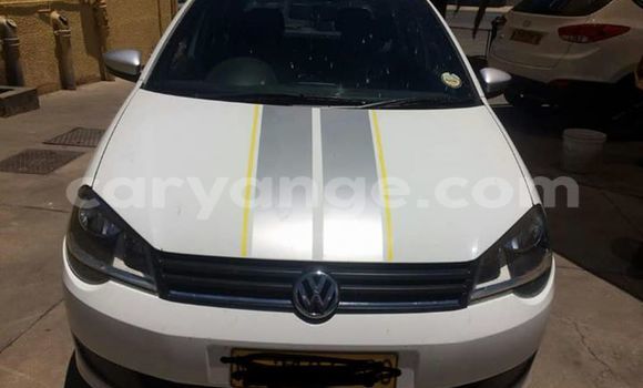 Acheter Occasion Voiture Volkswagen Polo Blanc à Windhoek, Namibie Acheter Occasion Voiture Volkswagen Polo Blanc à Windhoek, Namibie
