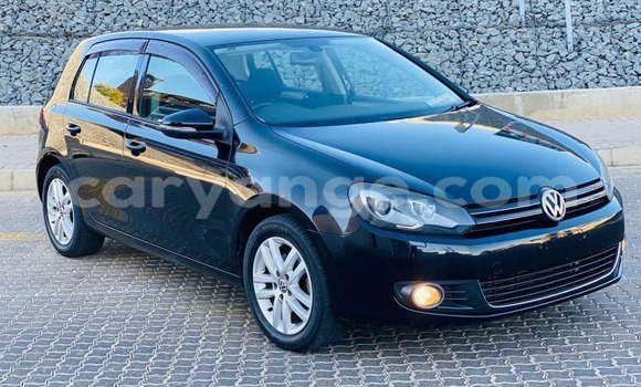 Buy Used Volkswagen Golf Black Car in Windhoek in Namibia