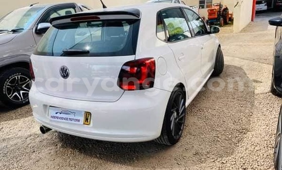 Acheter Occasion Voiture Volkswagen Polo Blanc à Windhoek, Namibie Acheter Occasion Voiture Volkswagen Polo Blanc à Windhoek, Namibie