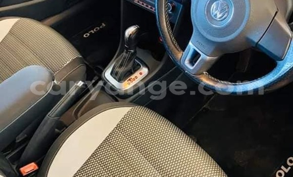 Acheter Occasion Voiture Volkswagen Polo Gris à Windhoek, Namibie Acheter Occasion Voiture Volkswagen Polo Gris à Windhoek, Namibie