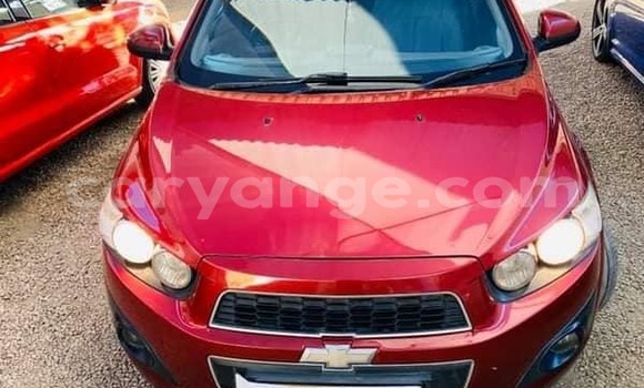 Acheter Occasion Voiture Chevrolet Sonic Rouge à Windhoek, Namibie Acheter Occasion Voiture Chevrolet Sonic Rouge à Windhoek, Namibie