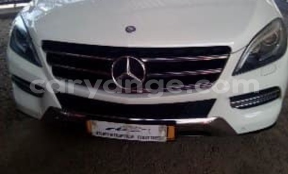 Buy Used Mercedes-Benz ML–Class White Car in Windhoek in Namibia