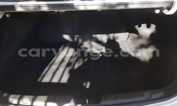 Acheter Occasion Voiture Kia Cerato Blanc à Windhoek, Namibie Acheter Occasion Voiture Kia Cerato Blanc à Windhoek, Namibie