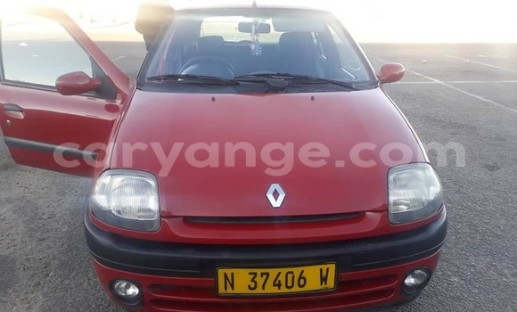 Buy Used Renault Clio Red Car in Windhoek in Namibia