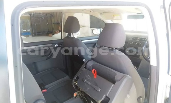 Acheter Occasion Voiture Volkswagen Tiguan Blanc à Windhoek, Namibie Acheter Occasion Voiture Volkswagen Tiguan Blanc à Windhoek, Namibie