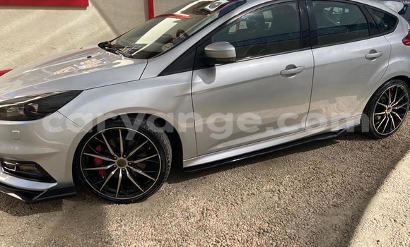 Acheter Occasion Voiture Ford Focus Gris à Windhoek, Namibie Acheter Occasion Voiture Ford Focus Gris à Windhoek, Namibie