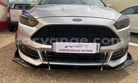 Acheter Occasion Voiture Ford Focus Gris à Windhoek, Namibie Acheter Occasion Voiture Ford Focus Gris à Windhoek, Namibie