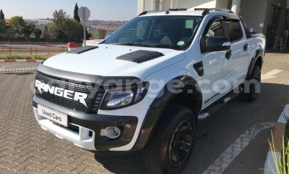 Acheter Occasion Voiture Ford Ranger Blanc à Grootfontein, Namibie Acheter Occasion Voiture Ford Ranger Blanc à Grootfontein, Namibie