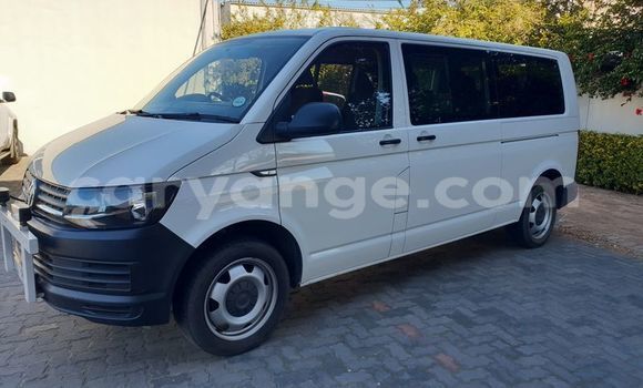 Buy Used Volkswagen Transporter White Car in Windhoek in Namibia Buy Used Volkswagen Transporter White Car in Windhoek in Namibia