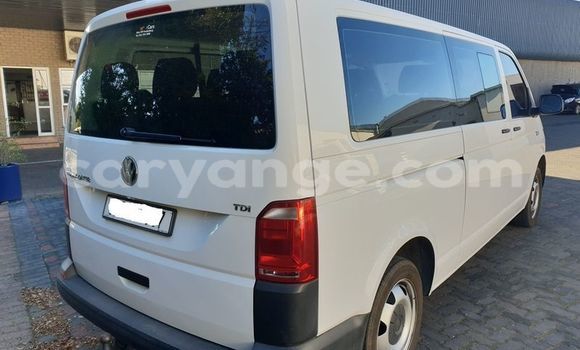 Buy Used Volkswagen Transporter White Car in Windhoek in Namibia Buy Used Volkswagen Transporter White Car in Windhoek in Namibia