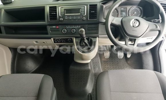 Buy Used Volkswagen Transporter White Car in Windhoek in Namibia Buy Used Volkswagen Transporter White Car in Windhoek in Namibia