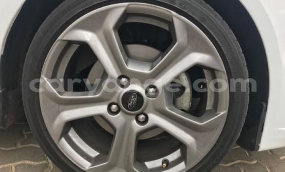 Acheter Occasion Voiture Ford Fiesta Blanc à Gobabis, Omaheke Acheter Occasion Voiture Ford Fiesta Blanc à Gobabis, Omaheke