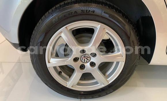 Acheter Occasion Voiture Volkswagen Polo Gris à Import - Dubai, Namibie Acheter Occasion Voiture Volkswagen Polo Gris à Import - Dubai, Namibie