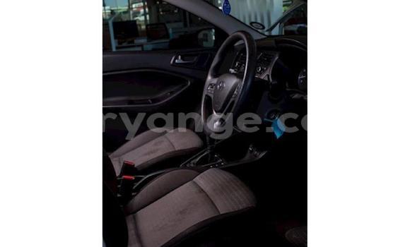 Acheter Occasion Voiture Hyundai I20 Blanc à Import - Dubai, Namibie Acheter Occasion Voiture Hyundai I20 Blanc à Import - Dubai, Namibie