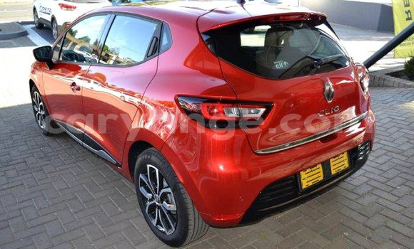 Buy Used Renault Clio V6 Red Car in Karasburg in Karas Buy Used Renault Clio V6 Red Car in Karasburg in Karas