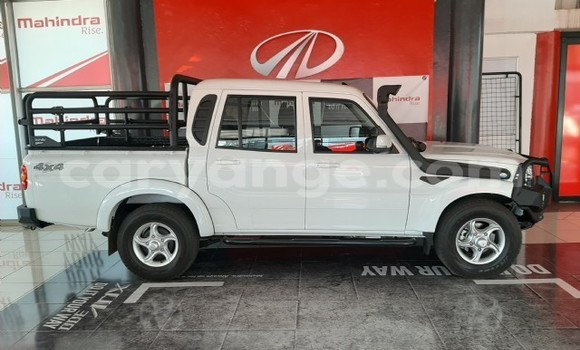 Buy Used Mahindra Scorpio White Car in Henties Bay in Erongo Buy Used Mahindra Scorpio White Car in Henties Bay in Erongo