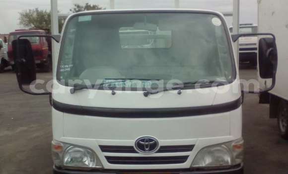 Buy Used Toyota Dyna White Truck in Henties Bay in Erongo Buy Used Toyota Dyna White Truck in Henties Bay in Erongo