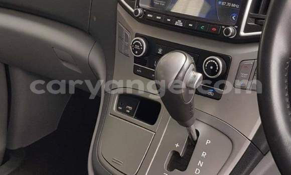 Acheter Occasion Voiture Hyundai H1 Gris à Windhoek, Namibie Acheter Occasion Voiture Hyundai H1 Gris à Windhoek, Namibie