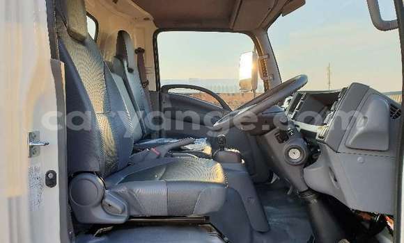 Acheter Occasion Utilitaire Isuzu FTR 850 Blanc à Henties Bay, Erongo Acheter Occasion Utilitaire Isuzu FTR 850 Blanc à Henties Bay, Erongo