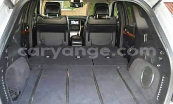 Acheter Occasion Voiture Jeep Grand Cherokee Gris à Windhoek, Namibie