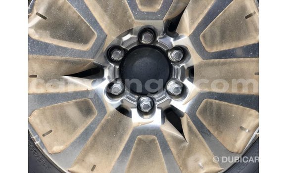 Acheter Import Voiture Toyota Prado Bleu à Import - Dubai, Namibie Acheter Import Voiture Toyota Prado Bleu à Import - Dubai, Namibie