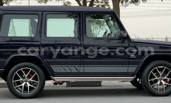 Acheter Import Voiture Mercedes-Benz 190 Bleu à Import - Dubai, Namibie Acheter Import Voiture Mercedes-Benz 190 Bleu à Import - Dubai, Namibie