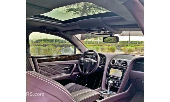 Acheter Import Voiture Bentley Flying Spur Autre à Import - Dubai, Namibie Acheter Import Voiture Bentley Flying Spur Autre à Import - Dubai, Namibie