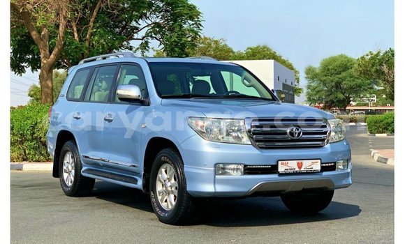 Buy Import Toyota Land Cruiser Blue Car in Import - Dubai in Namibia