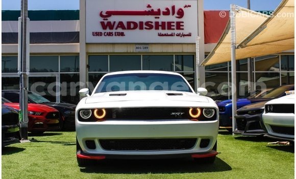 Buy Import Dodge Challenger White Car in Import - Dubai in Namibia Buy Import Dodge Challenger White Car in Import - Dubai in Namibia
