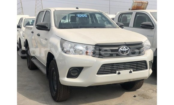 Buy Import Toyota Hilux White Car in Import - Dubai in Namibia
