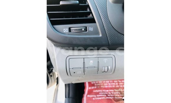 Acheter Import Voiture Hyundai Accent Autre à Import - Dubai, Namibie Acheter Import Voiture Hyundai Accent Autre à Import - Dubai, Namibie