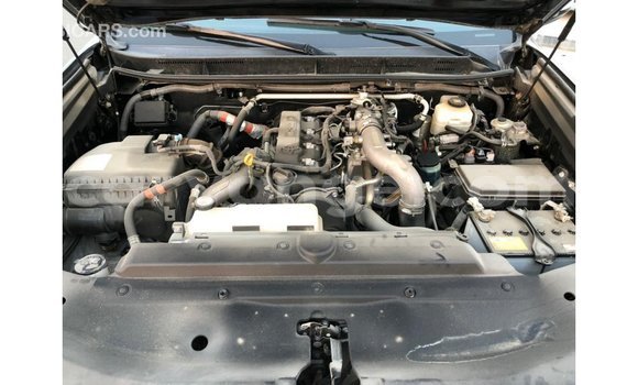 Acheter Import Voiture Toyota Prado Noir à Import - Dubai, Namibie Acheter Import Voiture Toyota Prado Noir à Import - Dubai, Namibie