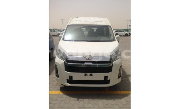 Buy Import Toyota 4Runner White Car in Import - Dubai in Namibia Buy Import Toyota 4Runner White Car in Import - Dubai in Namibia