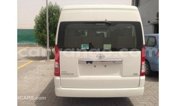 Buy Import Toyota 4Runner White Car in Import - Dubai in Namibia Buy Import Toyota 4Runner White Car in Import - Dubai in Namibia
