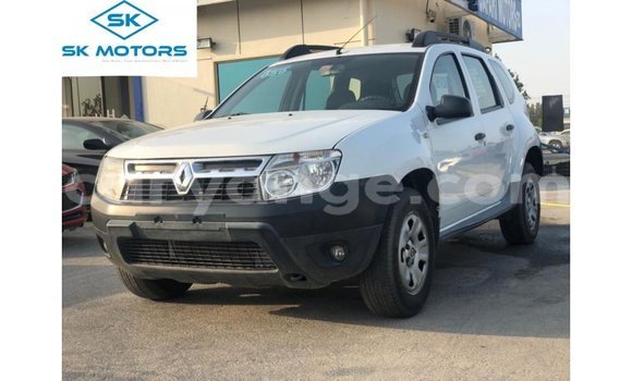 Buy Import Renault Duster White Car in Import - Dubai in Namibia